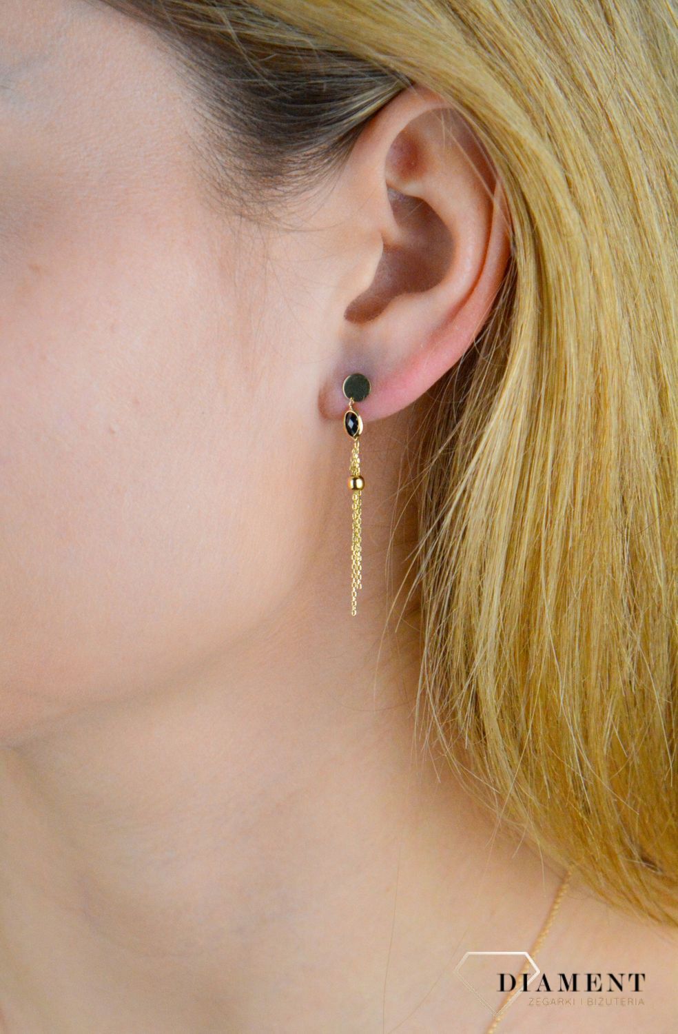 Złote kolczyki 375 wiszące z czarną cyrkonią KL 9563 375 (2).jpg